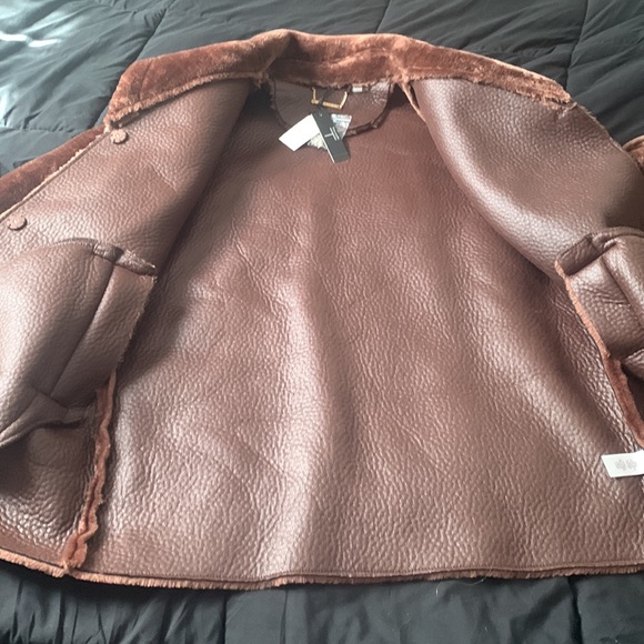 NWT Tahari Faux Fur Notch Lapel Coat - Beaver large - Picture 4 of 10